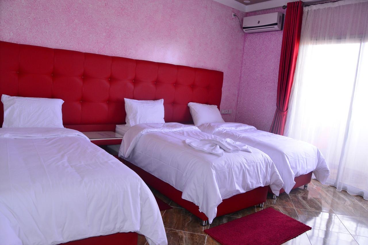 Hôtel Hadaik Ain Asserdoune Béni-Mellal Buitenkant foto